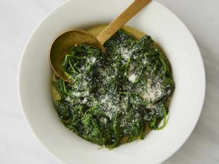 Quick and Easy Sauted Spinach image