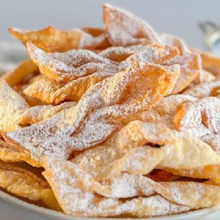Kruschiki (Polish Twists) image